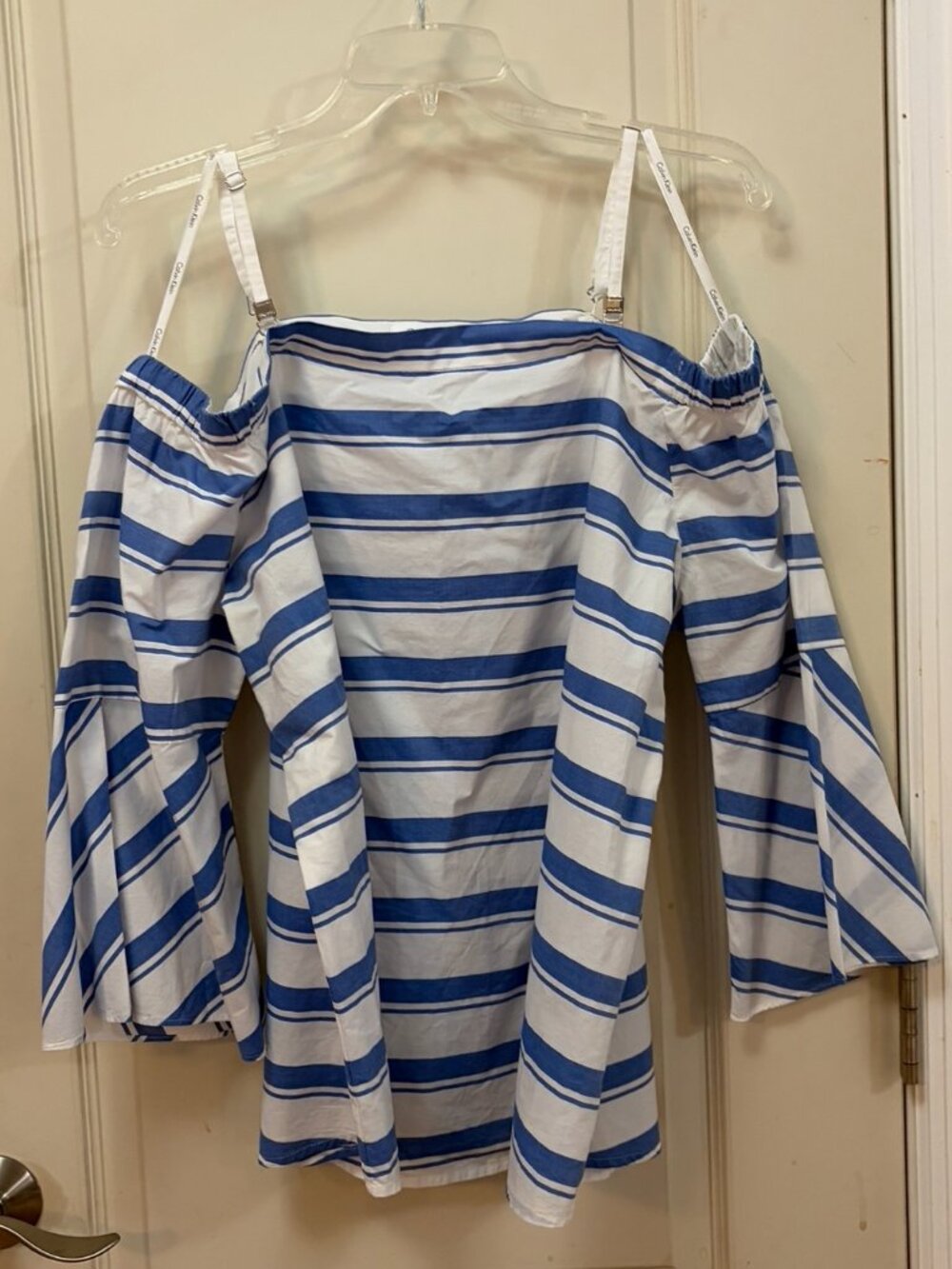 Calvin Klein Women's Size XL 100% Cotton 3/4 Sleeve Off Shoulder Top. Blue/White